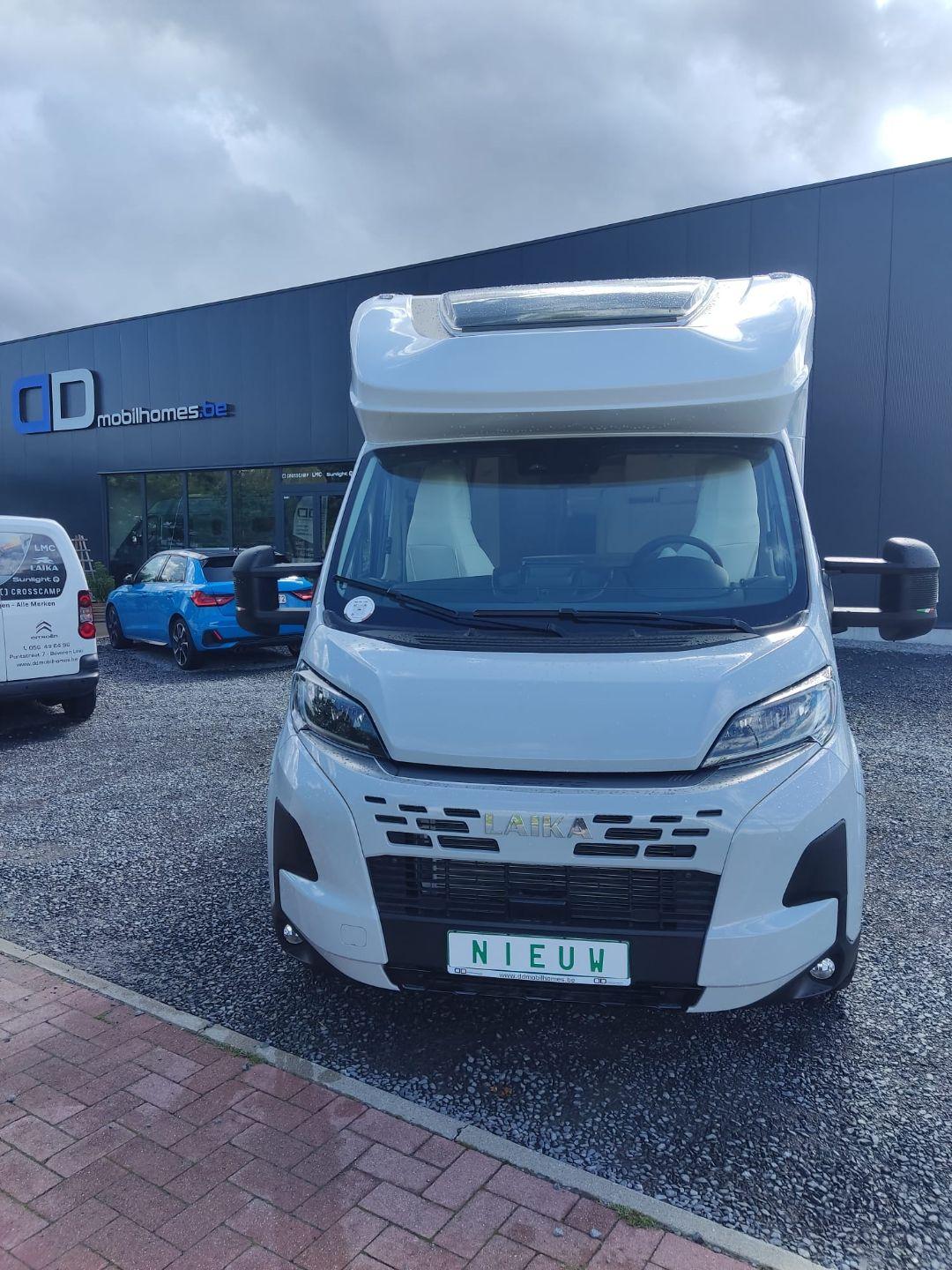 LAIKA Ecovip L 3019 Titanio